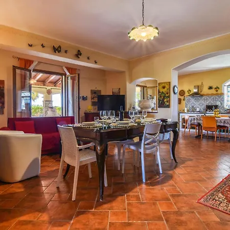 Luxurious In Casa vacanze